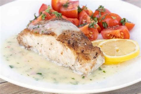 Tilefish taste - Habitat: Tilefish caught in deep waters have a richer and sweeter flavor than those caught in …